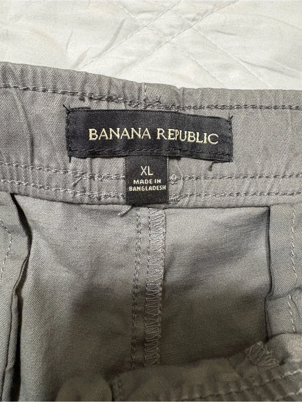 Banana Republic Men's Gray Pull On Drawstring Shorts